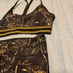 New Lorna Jane designer set leggings and top